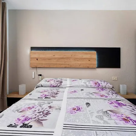 Apt Niky By Paramount Holidays * Costa Adeje (Tenerife)